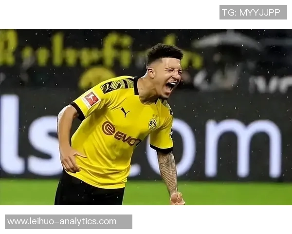 意甲激战曼联大胜多特蒙德点球大战瞬间点燃全场激情